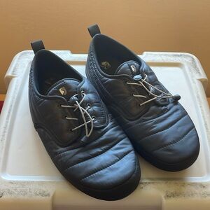 Holden Squaw Valley Snow Slippers - Large